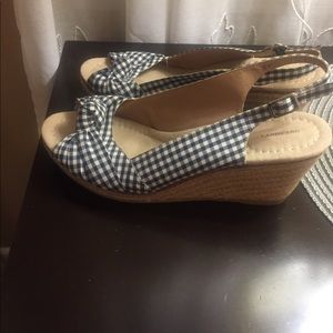 Ladies land ends sandals